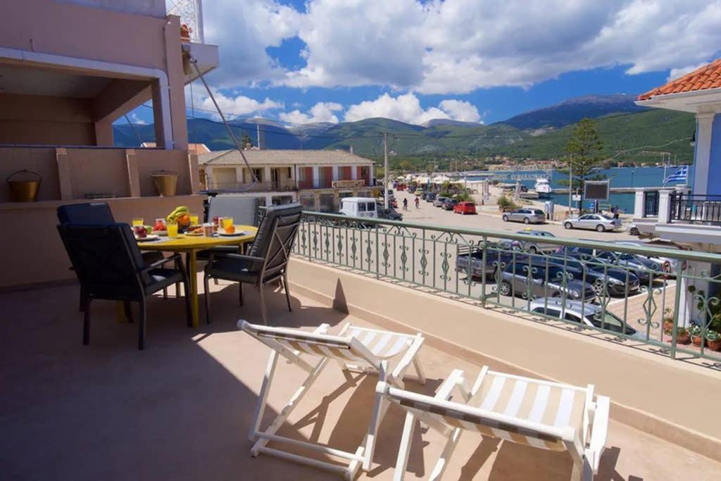 Casa Di Vito, 10M From Sami'S Main Square Apartment ภายนอก รูปภาพ